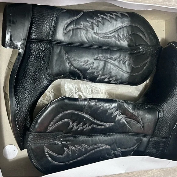 Sold - Picture 2 of 9